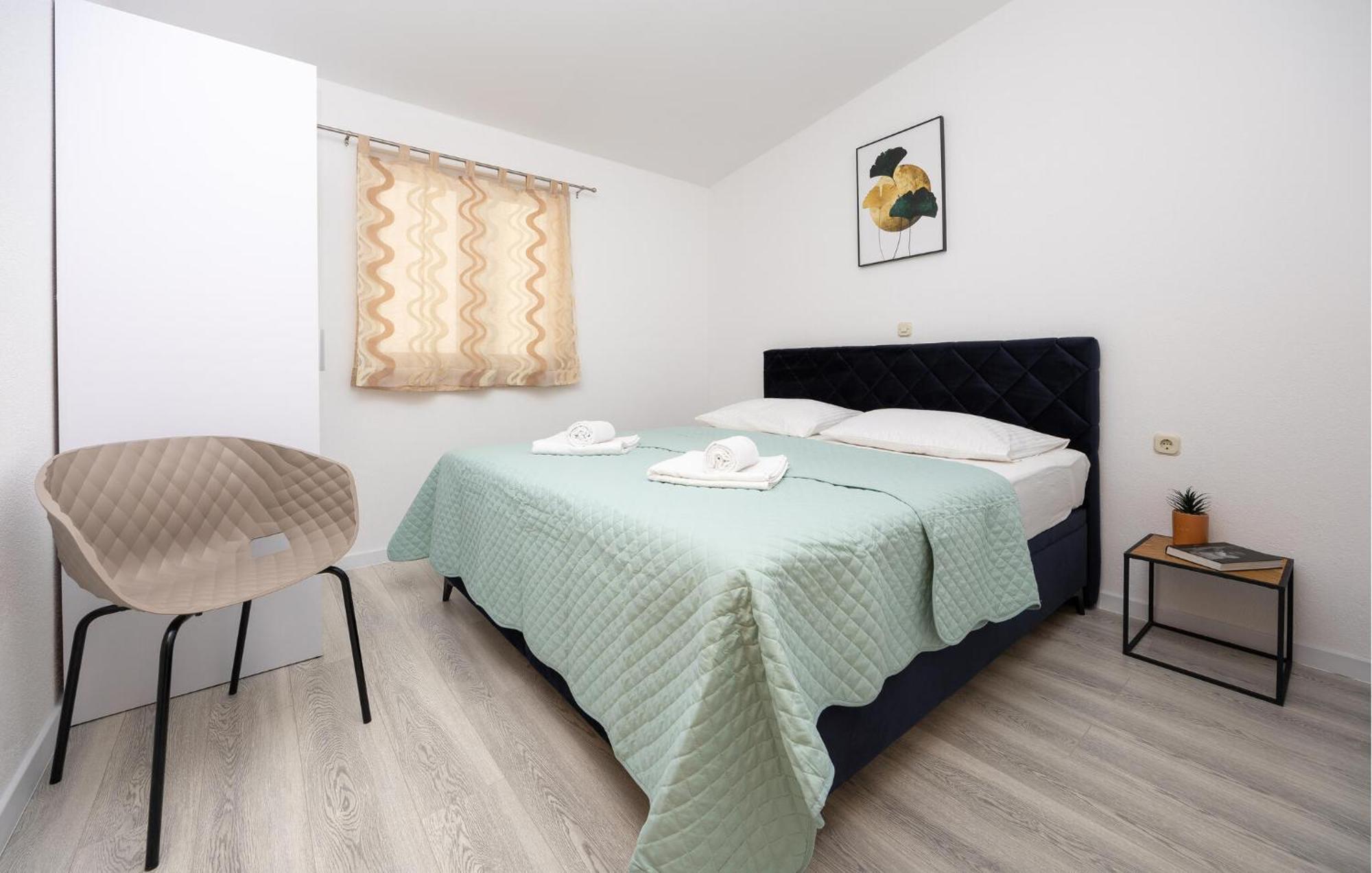 Stunning Apartment In Makarska Eksteriør bilde