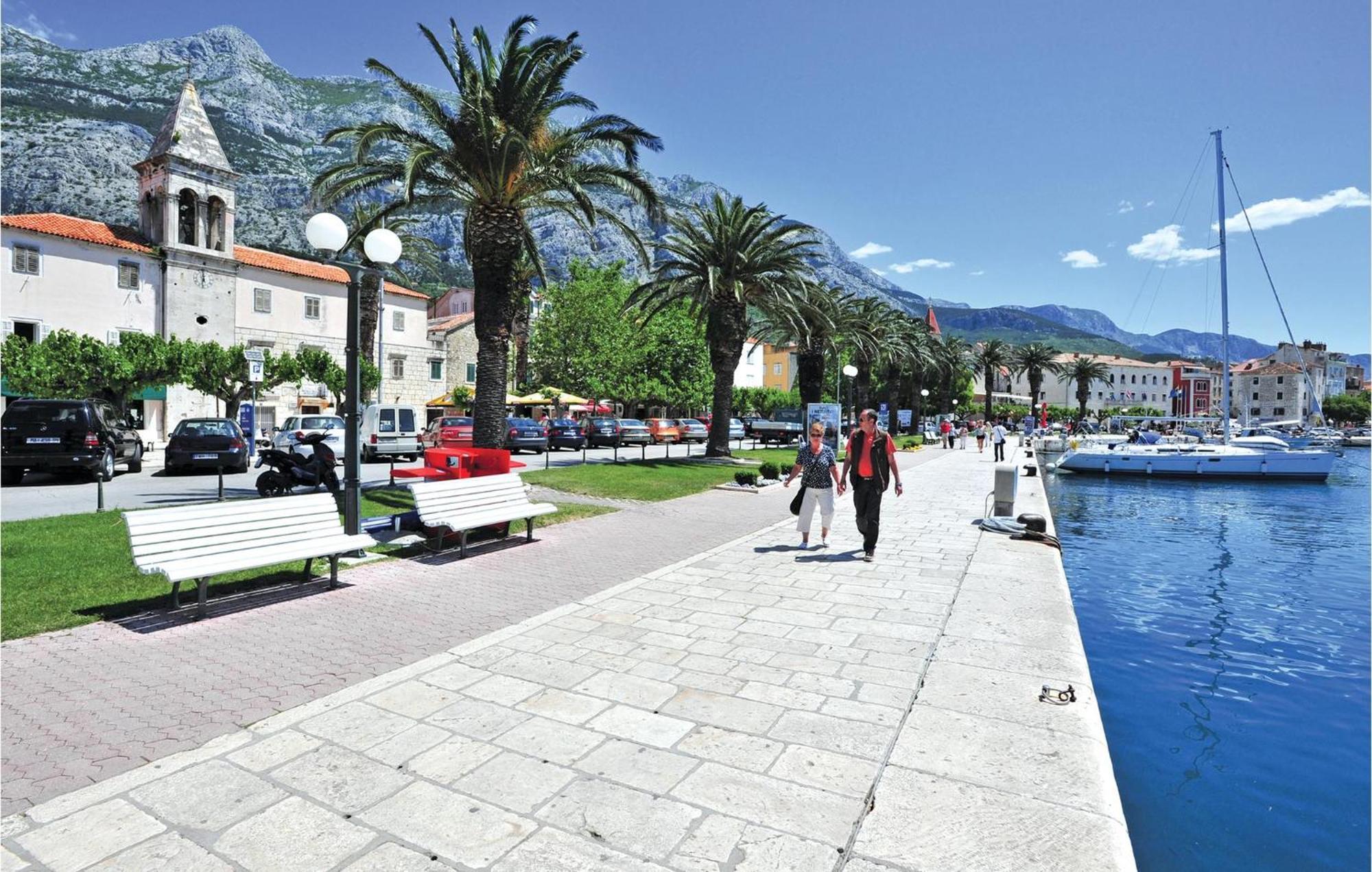 Stunning Apartment In Makarska Eksteriør bilde