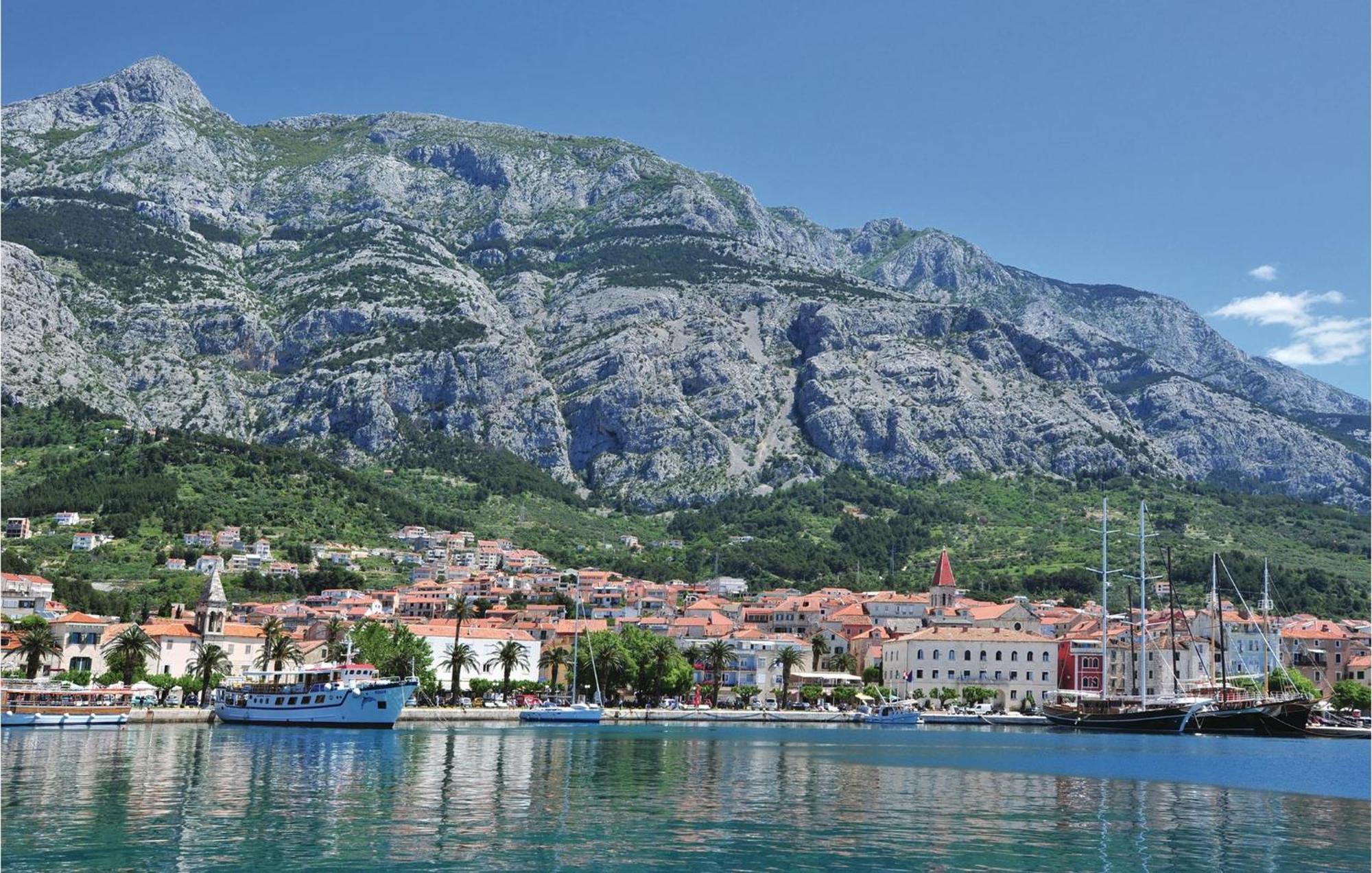 Stunning Apartment In Makarska Eksteriør bilde